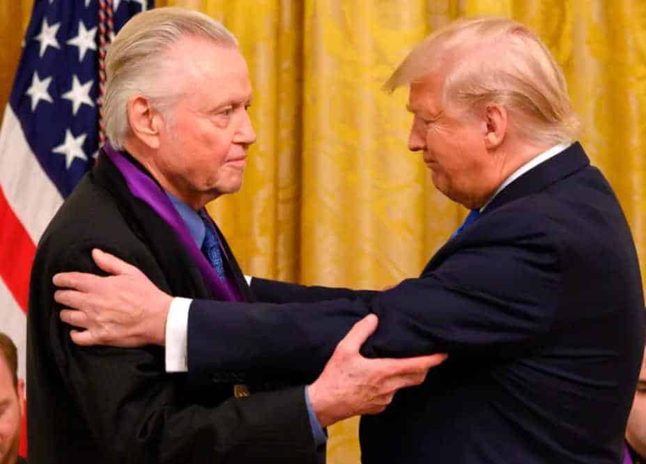 Which celebrities support trump: Jon Voight